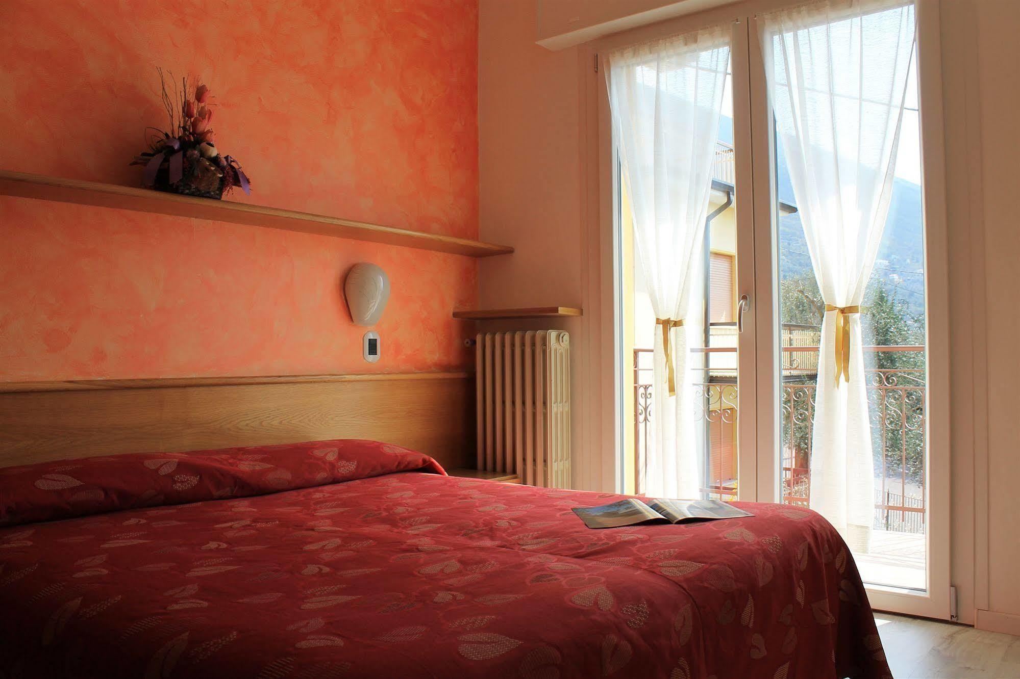 Hotel Casa Gagliardi Brenzone sul Garda Exterior foto